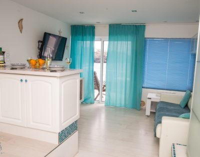 First line Studio in Las Barandas CS166