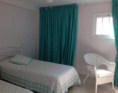 Spacious two bedroom apartment LA28