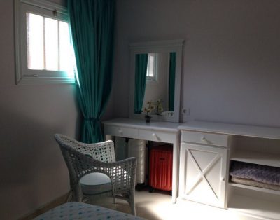 Spacious two bedroom apartment LA28