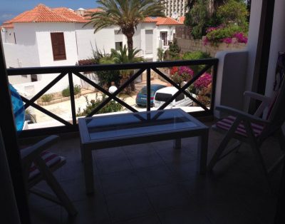 Spacious two bedroom apartment LA28