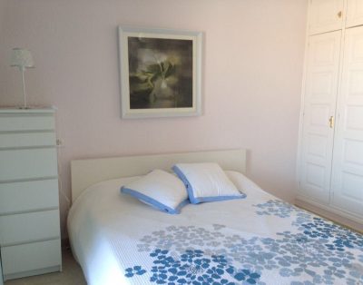 Spacious two bedroom apartment LA28