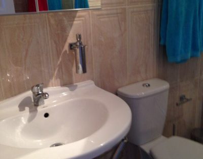 Spacious two bedroom apartment LA28