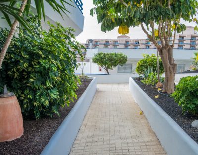 First line apartment in Playa Paraiso PP70