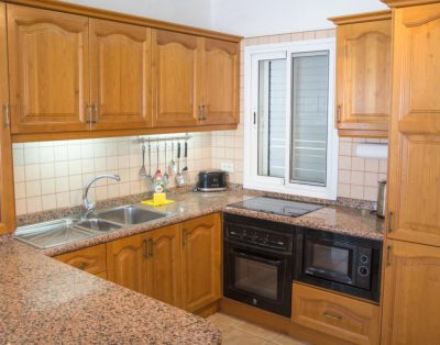 Bungalow in Callao Salvaje CS106