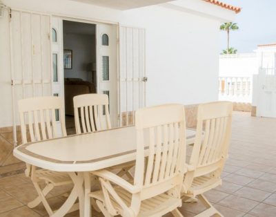 Bungalow in Callao Salvaje CS106