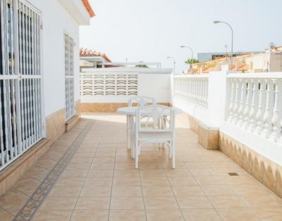 Bungalow in Callao Salvaje CS106