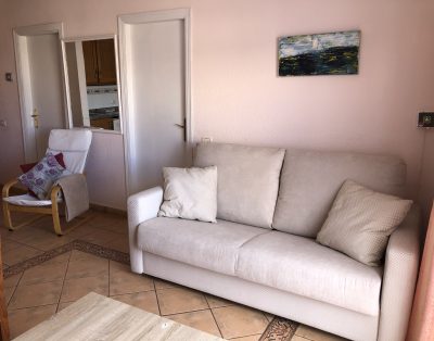 One bedroom apartment in Las Americas LA103