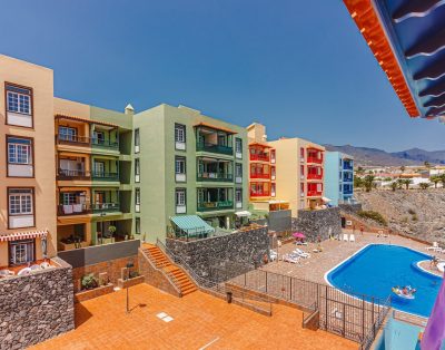 Apartment in SunSet View CS619