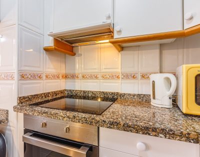 Apartment in SunSet View CS619