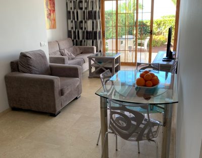 Just one step from Playa del Duque PD1