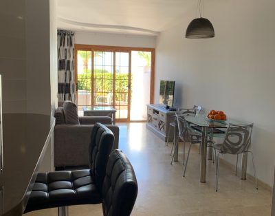 Just one step from Playa del Duque PD1