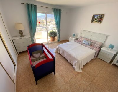 Spacious Apartment in San Eugenio