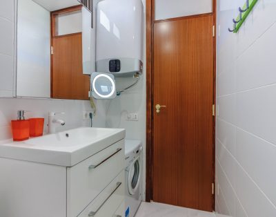 Spacious and bright Apartment in Las Americas LA453