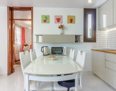 Spacious and bright Apartment in Las Americas LA453