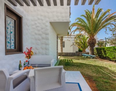 Spacious and bright Apartment in Las Americas LA453